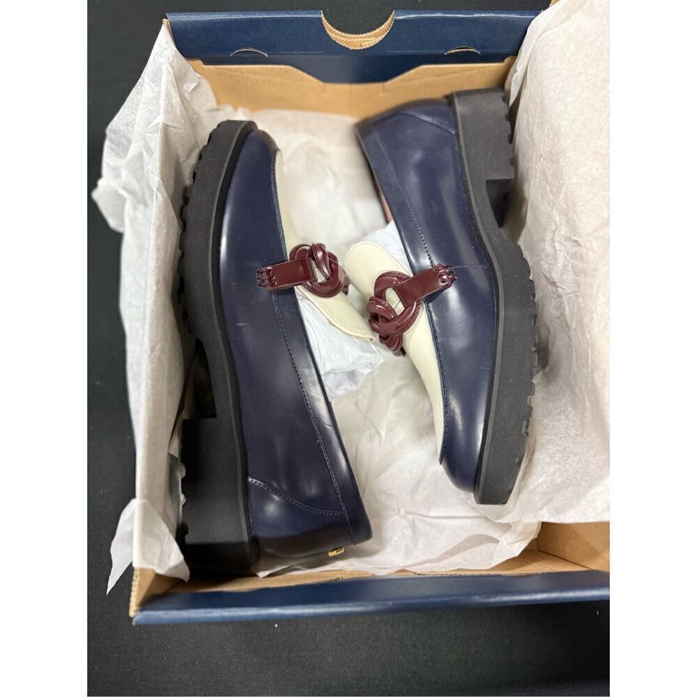 New Cole Haan Hann Geneva Chain Loafers Navy Blazer Ivory 7
